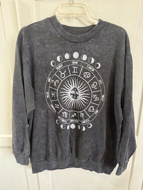 Chemistry Black Mineral-Wash Zodiac Crewneck Sweatshirt